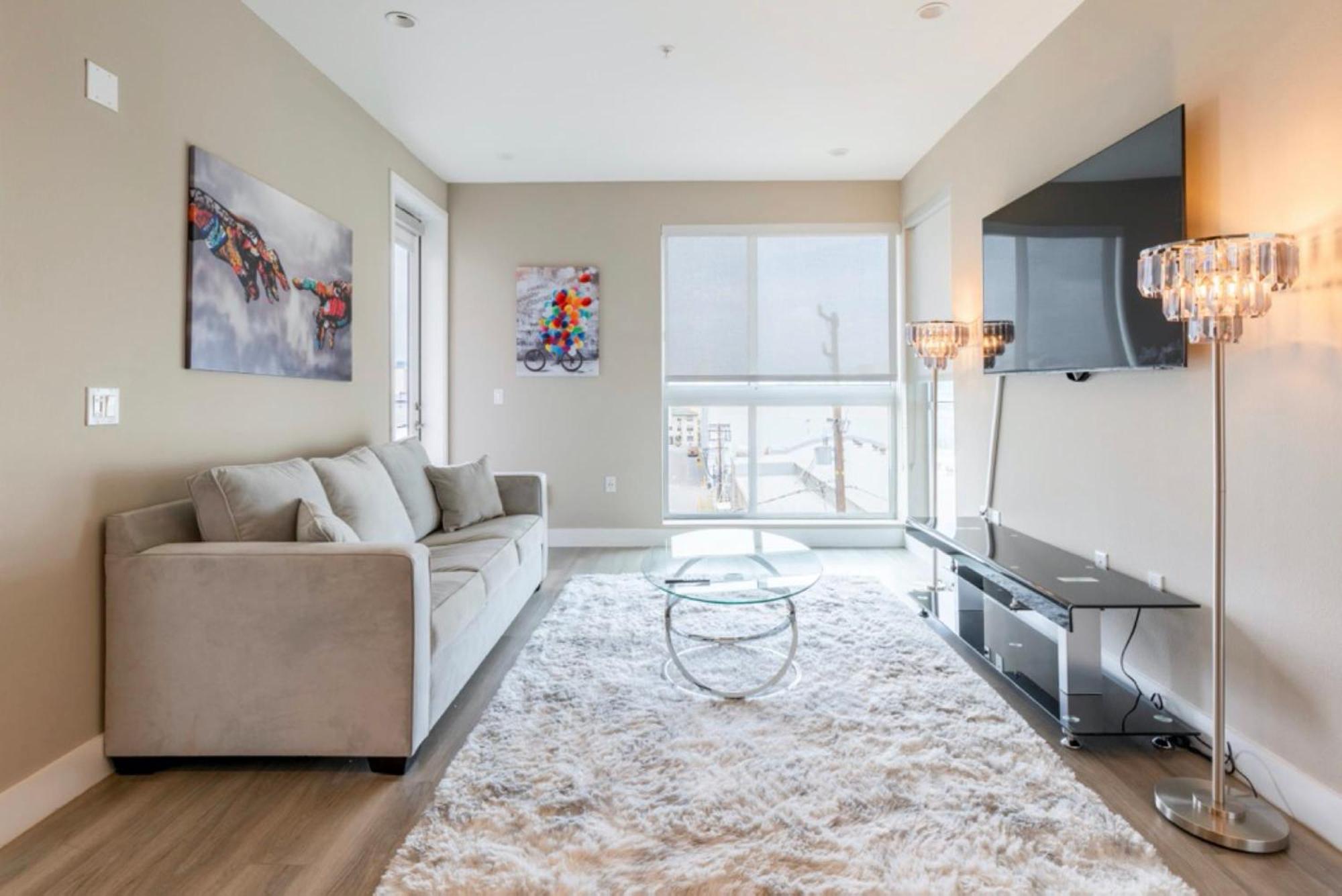 Apartment 2 Bedroom Modern Luxury La Na